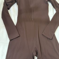 peachy buns bodysuit