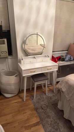 Vanity with Built-in LED Lighting