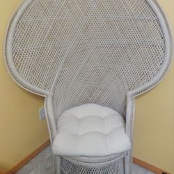 Vintage Wicker Peacock Chair 