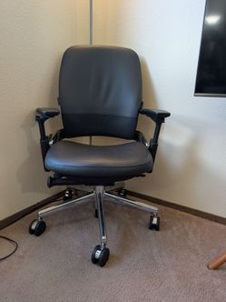 Steelcase Leap V2 Leather Office Chair