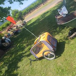 Dog Trailer 