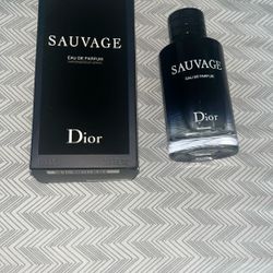 Dior Sauvage Eau De Perfume