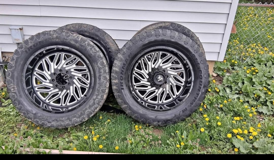 8×170 24×15.50. FITTIPADI RIMS