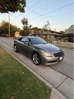 2010 Infiniti G37