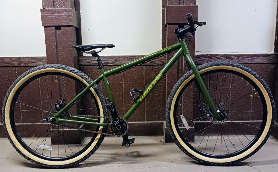 Redline Monocog Single Speed 29er Mountain Bike Size "17