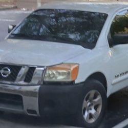 2008 Nissan Titan