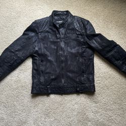 Genuine leather jacket (Size L)