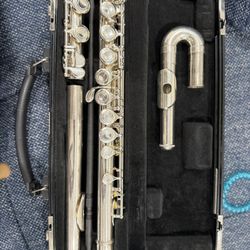 Yamaha flute 200AD with a curved headjoint
