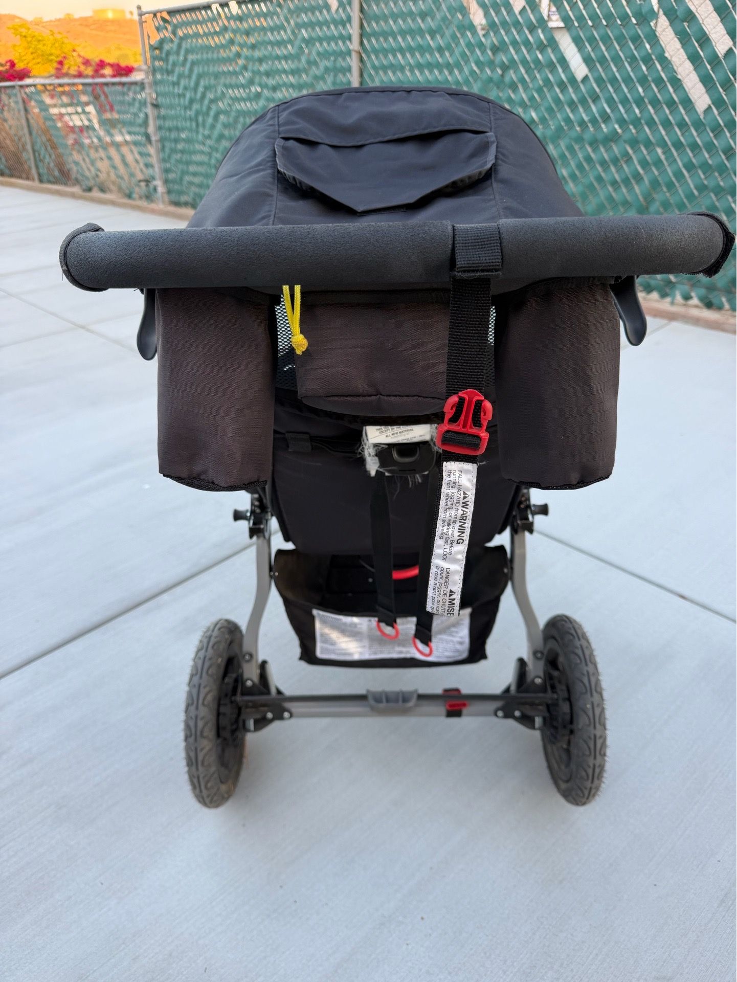 www uppababy Vista V3 Stroller + RumbleSeat V3 Bundle Plano Waterproof StowAway 3600 e:cat:black-friday-promotions rethread harness makes fitting Power:Med