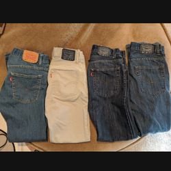 Levi's 