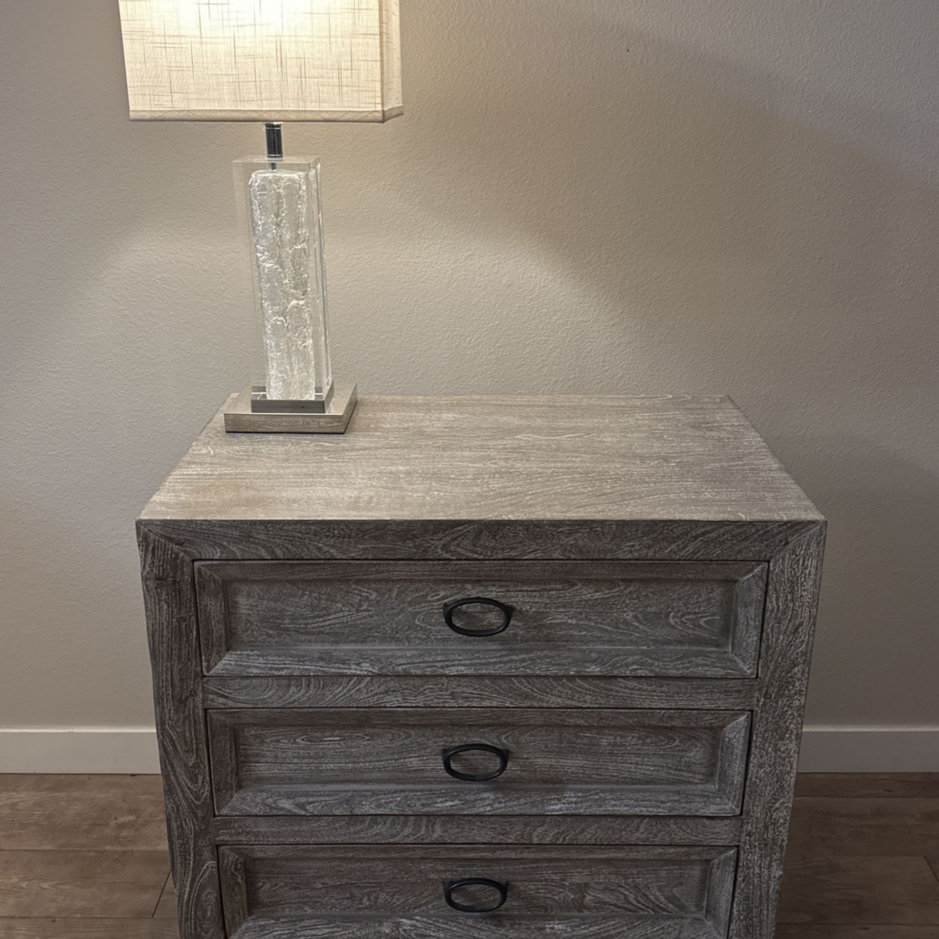 Z Gallerie Marabella Nightstand and Lamp