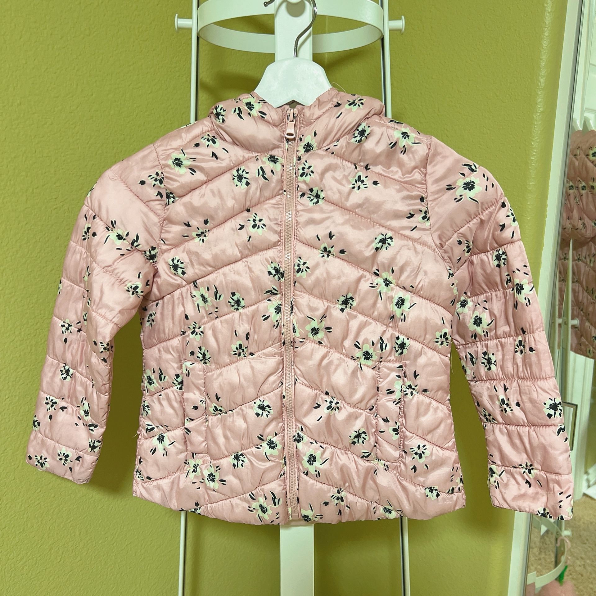 kids Zara girl's floral pink puffer Jacket outerwear zip up size 7