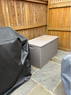 Weatherproof outdoor storage box