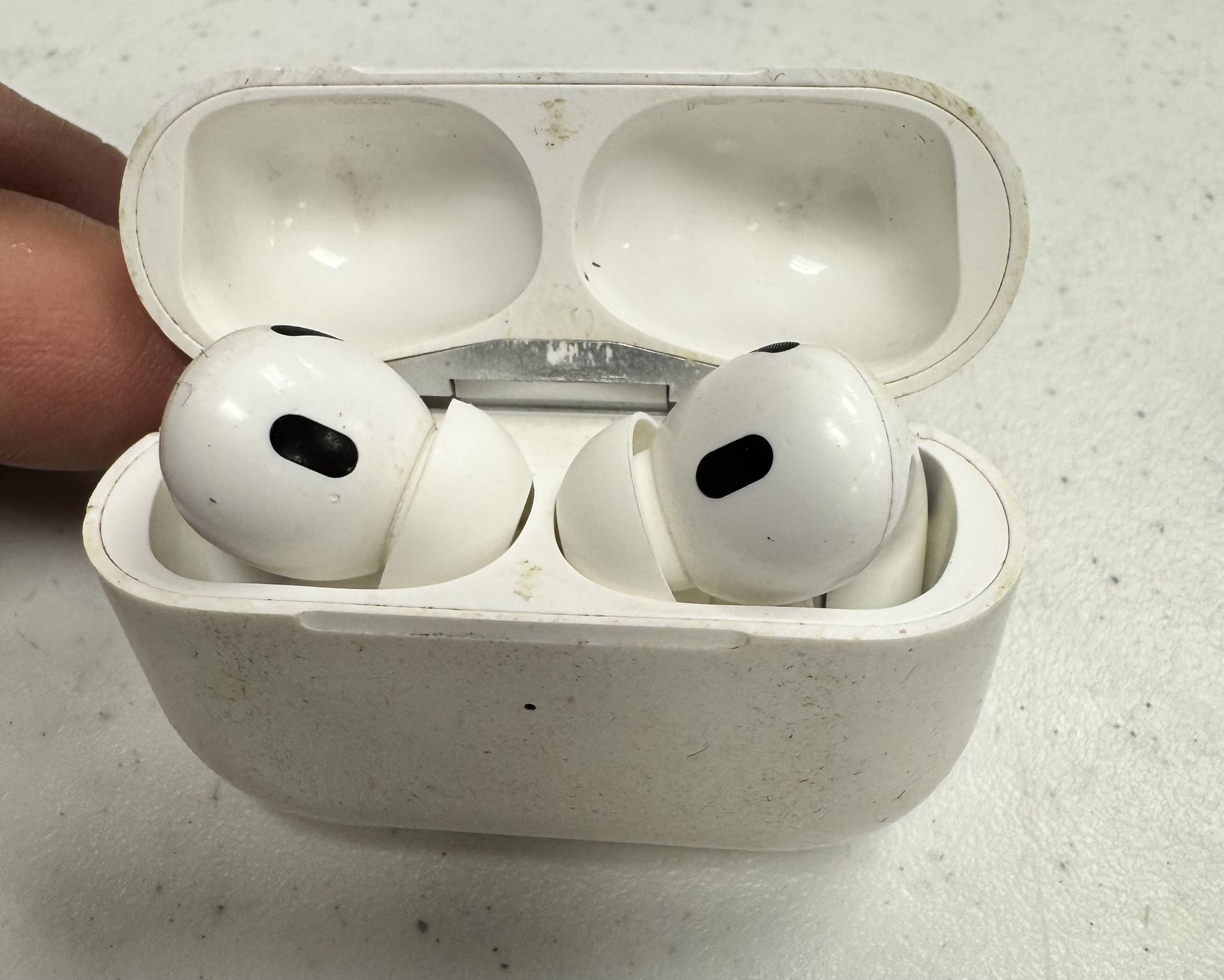 Air Pod Pro First Gen