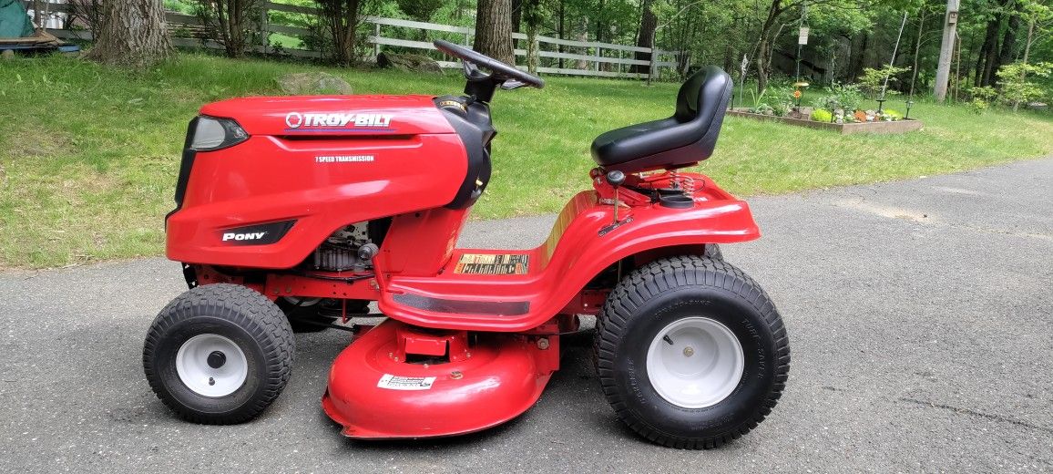 Troy Built Pony 17.5 HP 7speed Lawnmower