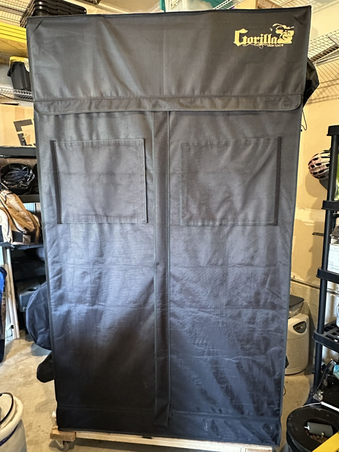 2x4 Gorilla Grow Tent, LED Light, Fans, And 10 Site NFT Hydroponics System