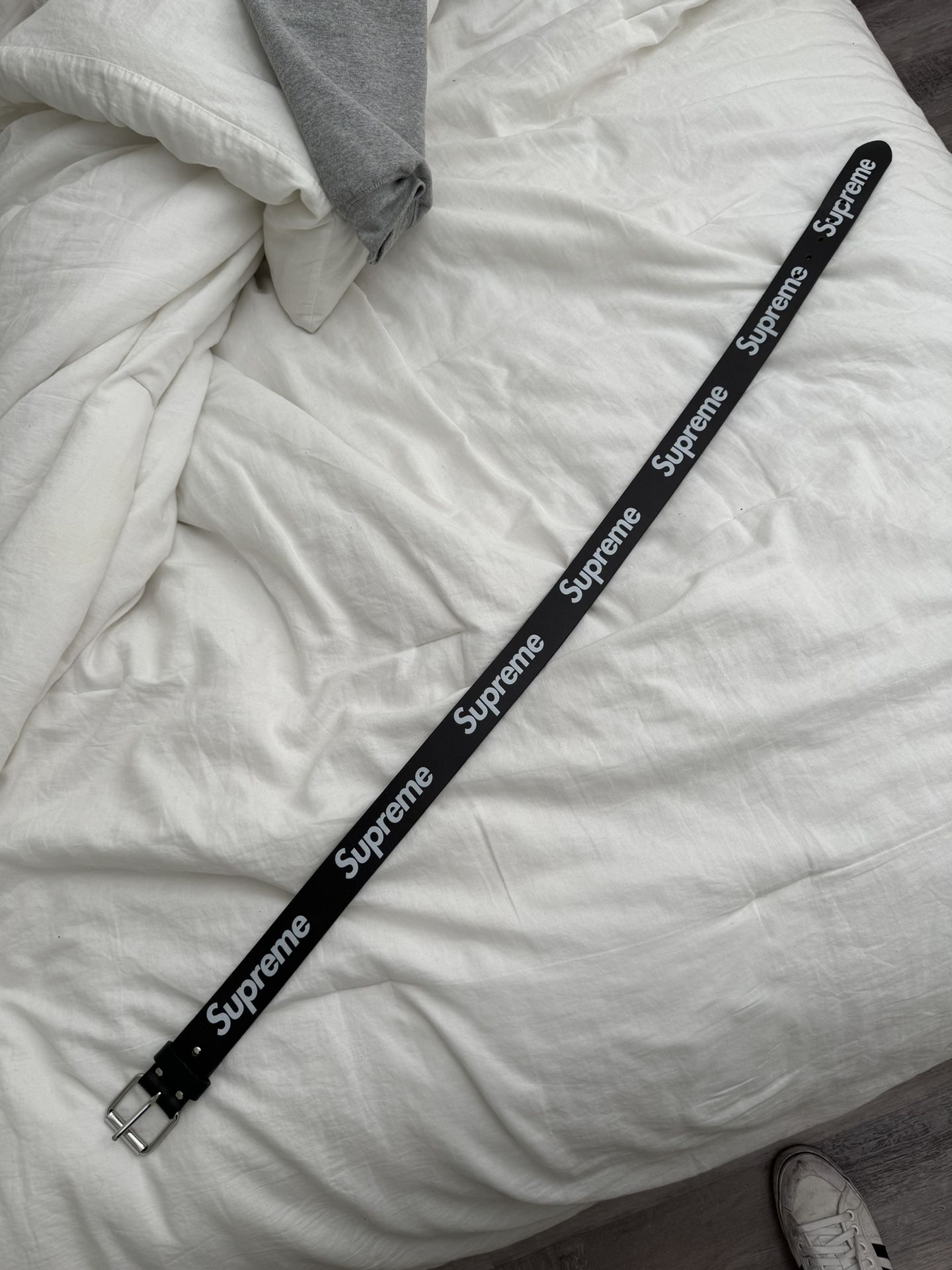 Supreme Repeat Belt Large