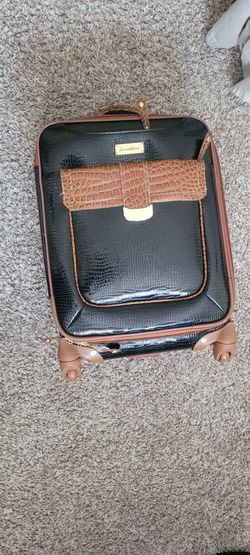 suit case