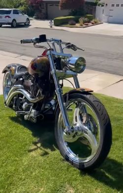HARLEY DAVIDSON NIGHT TRAIN FULLY CUSTOM