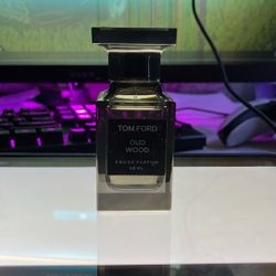 Tom Ford  Edp Oud Wood 50ml