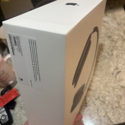Apple AirPros Max Headphones 2025 Sealed 