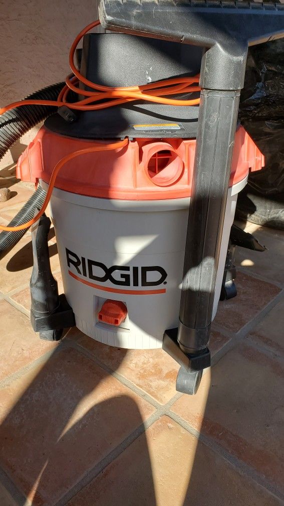 Ridgid 12gal Wet/dry Vac