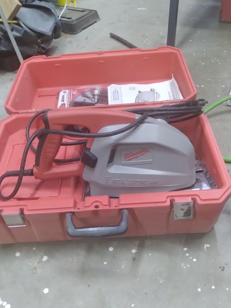 Milwaukee 6370 20. Metal Saw