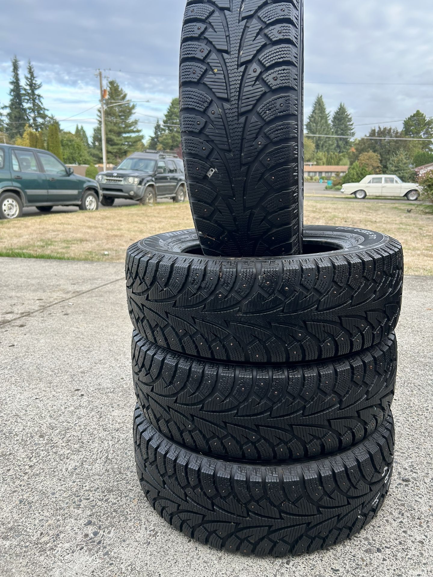 Set Of 4 Tires 195/65/R15 HANKOOK