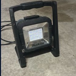 Two I Dentical Makita Work Lights 18v And Plug In 