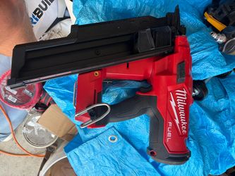 Milwaukee Fuel Cordless Framing Gun
