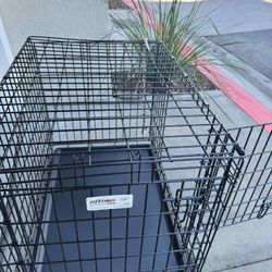 MidWest Side-By-Side SUV Pet Crate 30.5 inches x 21.5 x 23.5 high