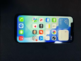 iPhone 13 128GB UNLOCKED (PLEASE READ)