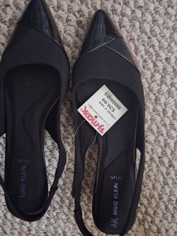 ANNE KLEIN SLING BACK POINT TOE STYLE BLACK