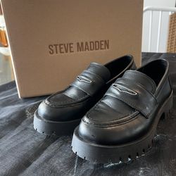 Steve Madden Loafers - Like New 