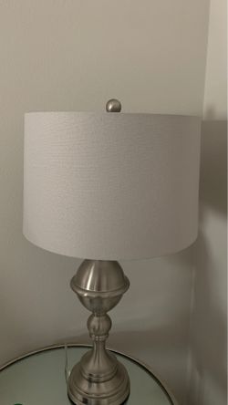 2 lamps