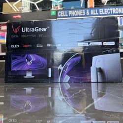 LG UltraGear OLED GX9s (39GX90SA) 39” Curved Gaming Monitor 240HZ (Take It Home In Payments/ llévalo a casa en pagos 
