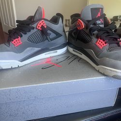 Jordan 4 Retro Infrared