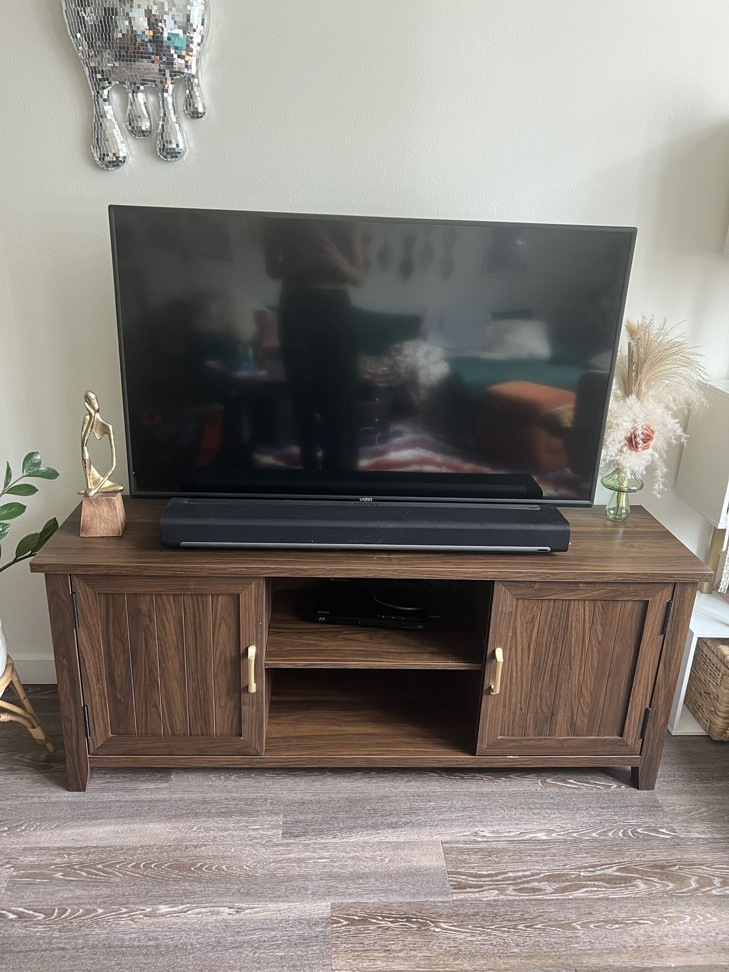 Tv Stand/entertainment System