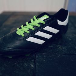Adidas Soccer Cleats SIZE 11