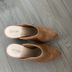 Abound Mules