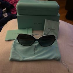 Tiffany & Co.     Sunglasses 