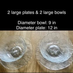 2 Serving Plates & 2 Bowls with Seashells Design