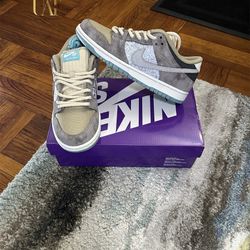 NIKE DUNK LOW SB ‘BIG MONEY SAVINGS’