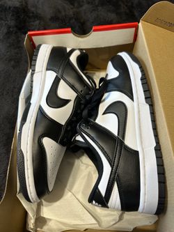 Nike Dunk Low panda size 7.5