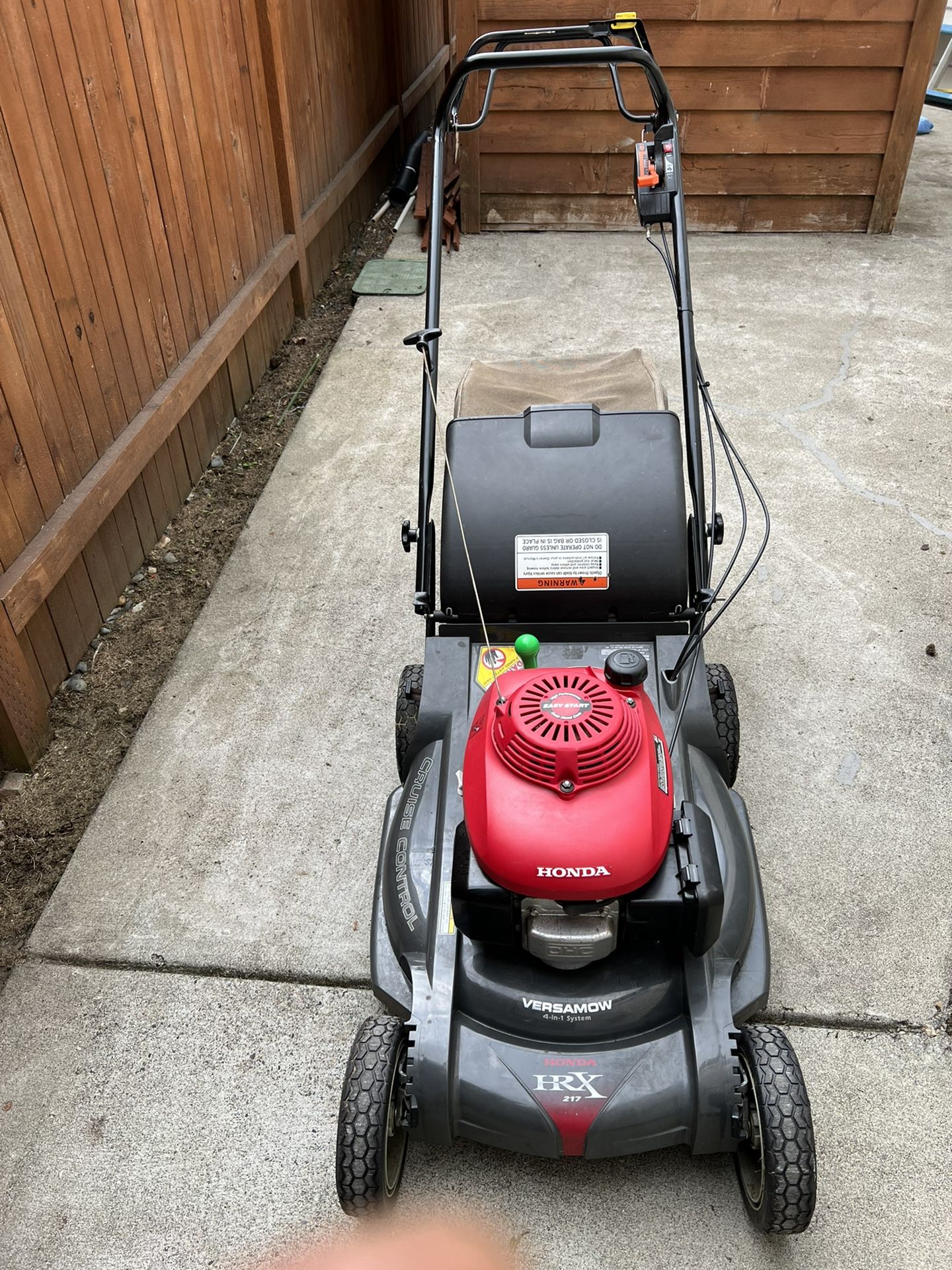 Honda 21" Lawn Mower GVC 190, Hydrostat Self Propel, Blade Stop System