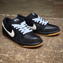 Nike SB Dunk Low Pro Black White Gum