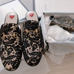 New - Gucci Lace mule