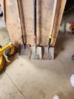 Square Head Shovels