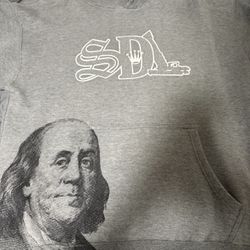 Sky da limit Grey sweater 