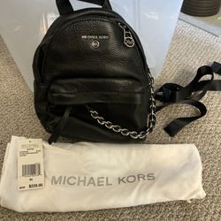MICHAEL KORS Slater Extra-Small Pebbled Leather Convertible Backpack